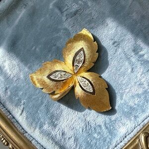 Vintage Gold Leaf Flower JJ Jonette Brooch Rhinestone Accents